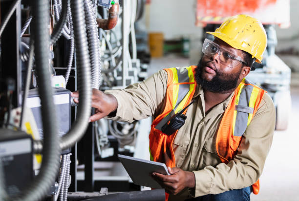 Best Electric Panel Repair  in Mapleton, ND